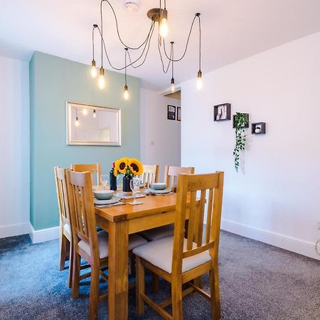 Spacious 2-Bed City-Centre Cottage In Chester By 53 Degrees Property - Ideal For Groups & Couples - Sleeps 6 外观 照片