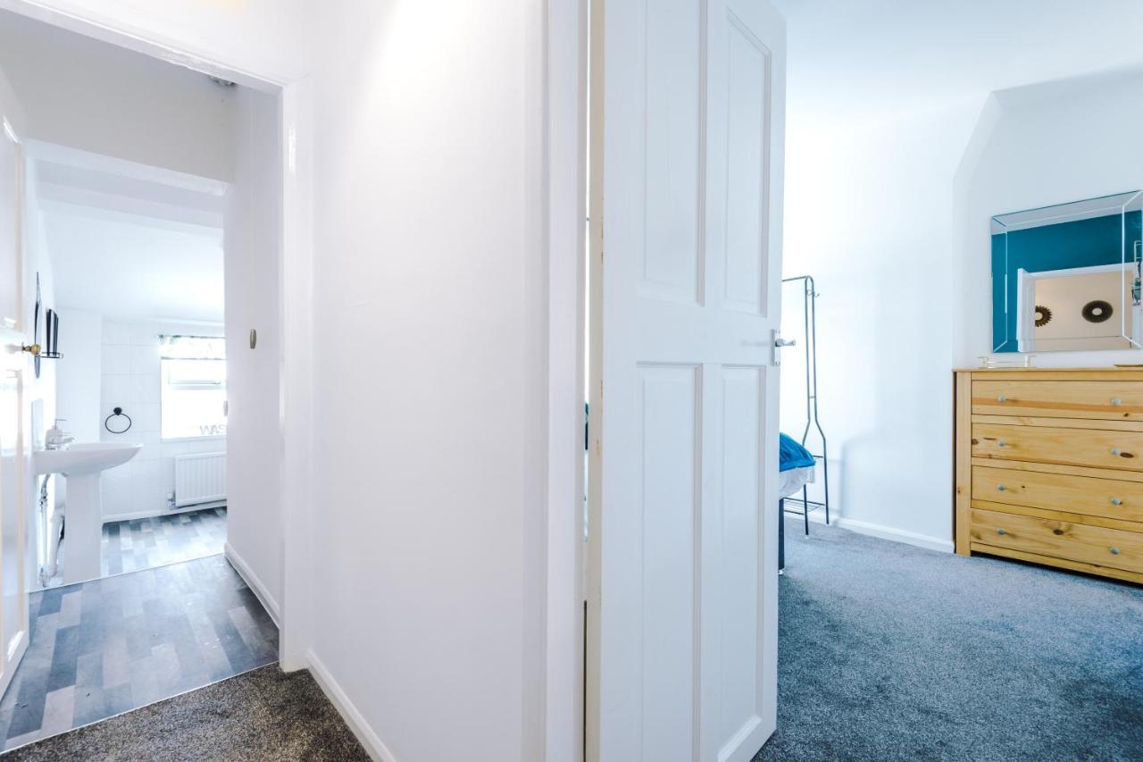 Spacious 2-Bed City-Centre Cottage In Chester By 53 Degrees Property - Ideal For Groups & Couples - Sleeps 6 外观 照片