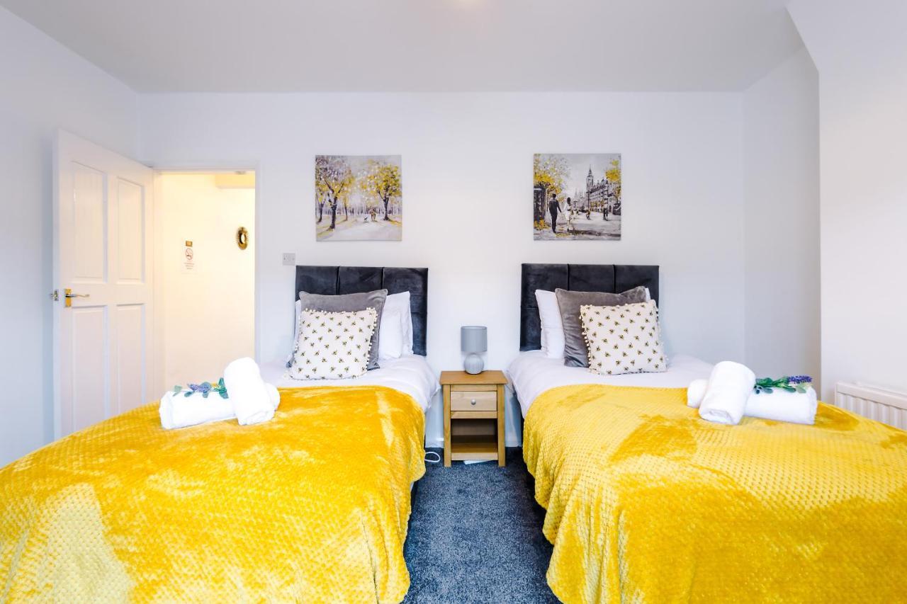 Spacious 2-Bed City-Centre Cottage In Chester By 53 Degrees Property - Ideal For Groups & Couples - Sleeps 6 外观 照片